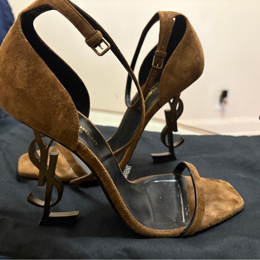 Yves Saint Laurent Women's Brown Suede Heels